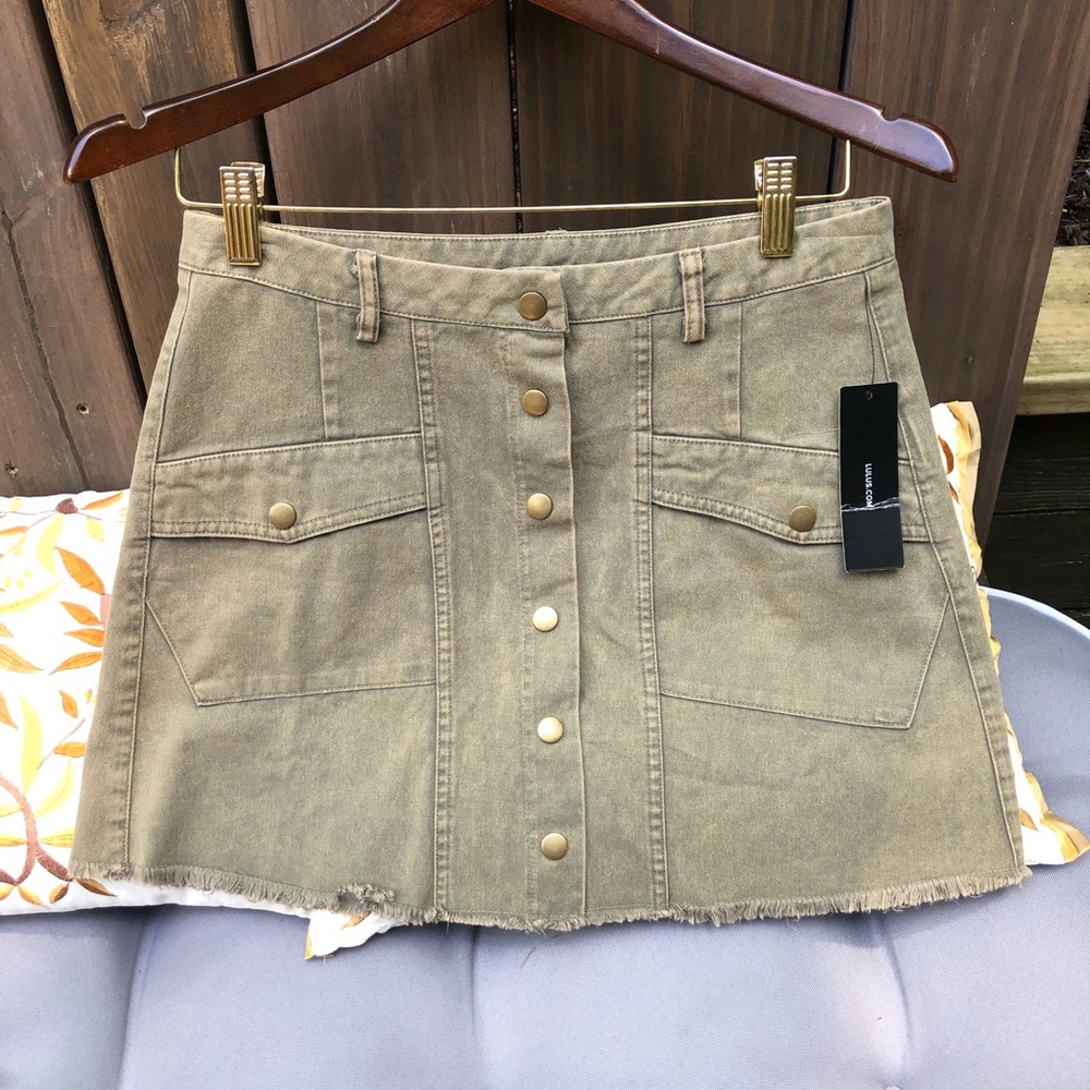 Lulu’s Jean Utility Skirt